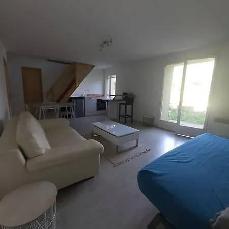 Apartamento Calme, Piscine Et Barbecue